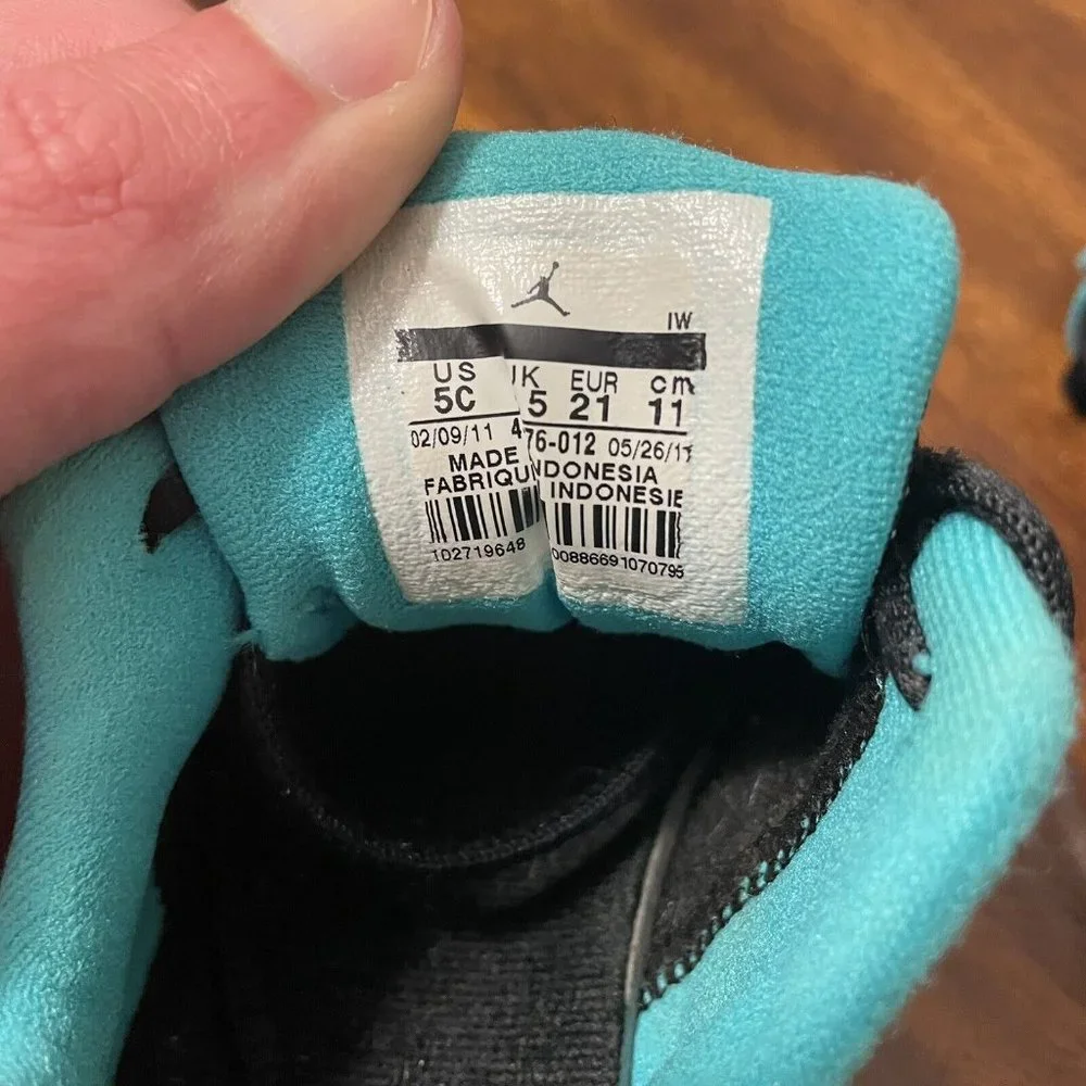 NIKE JORDAN CMFT VIZ AIR 13 441376-012 Size 5C Toddler